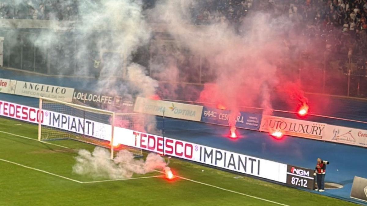 Lanci di fumogeni e petardi al Massimino durante Catania-Ascoli: denunciati altri sette tifosi