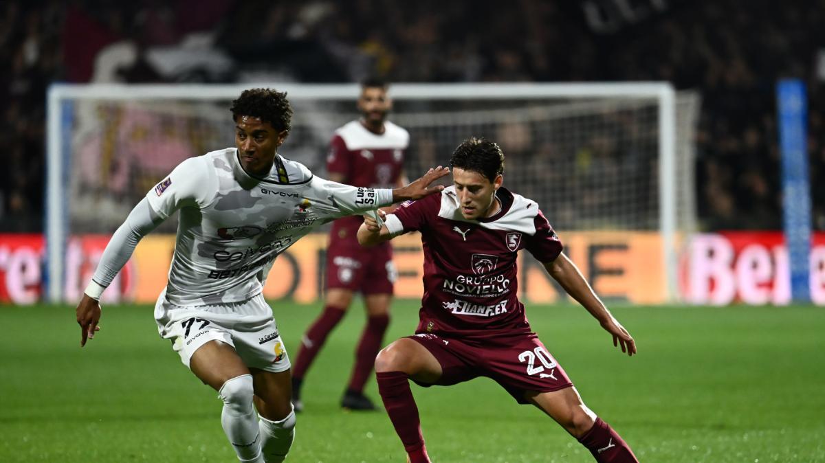 Salernitana, ufficiale l'arrivo di Cardoni: contratto fino al 2029