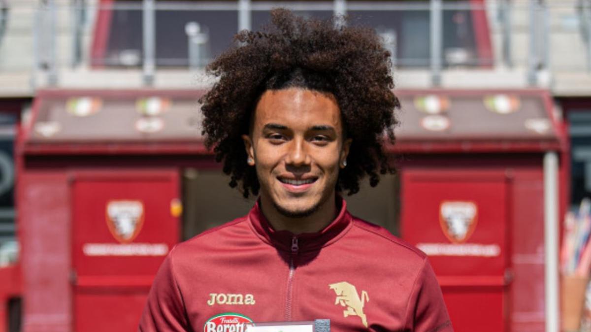 Pro Vercelli, in chiusura l'arrivo di Aaron Ciammaglichella dal Torino