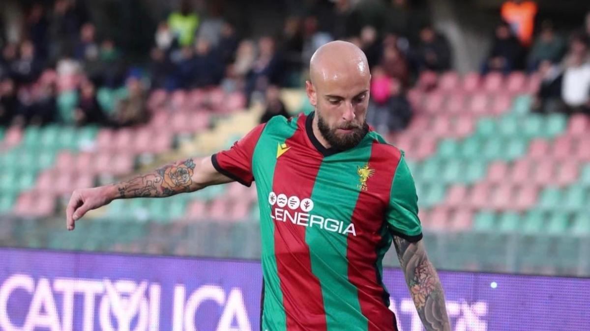 Duello di mercato per Tito dell'Arezzo: sul difensore Casertana e Scafatese