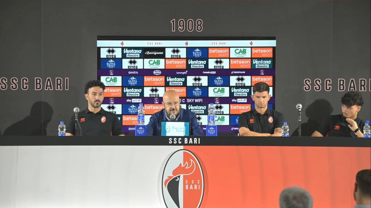 Bari, ecco Nicolas, Anzolin e Prisco: "Daremo tutto per questa maglia". Marino: "Cerofolini via solo per il Real Madrid"