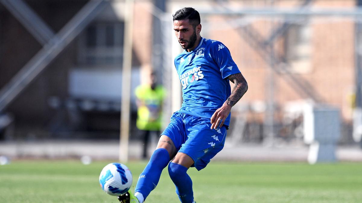 Altamura in chiusura per l'ex difensore del Trapani Roberto Pirrello