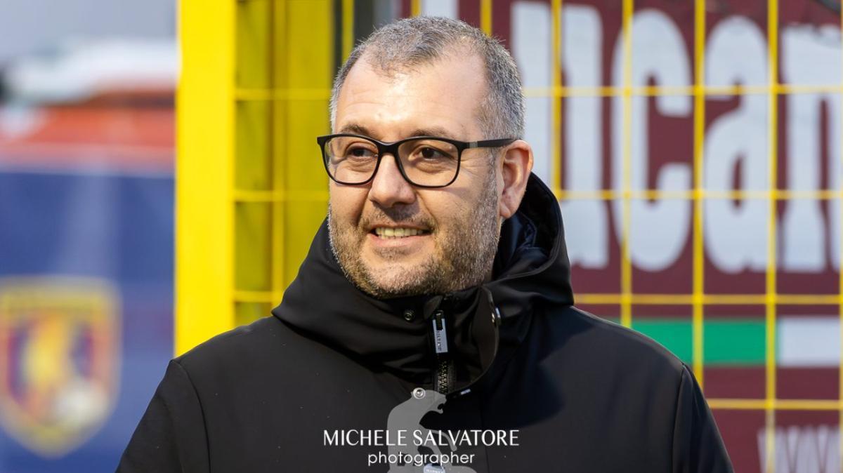 Greco: “Picerno, ripartiamo senza assillo per una salvezza tranquilla. Il mercato…”