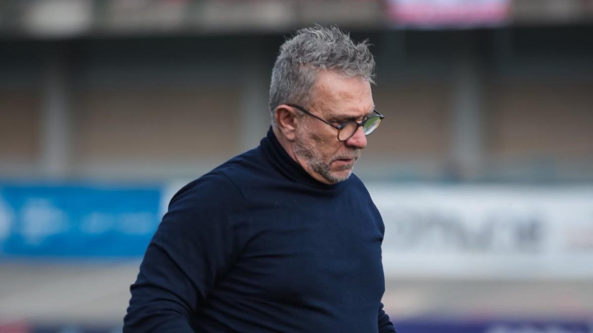 Livorno, contatti avanzati per la panchina con l'ex Forlì Miramari