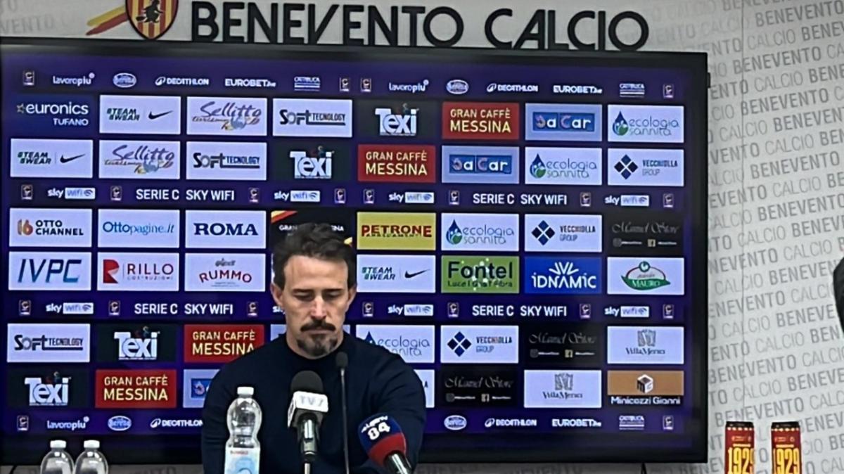 Benevento, Floro Flores: "Futuro? Ho detto al presidente che firmerò, poi deciderà lui"