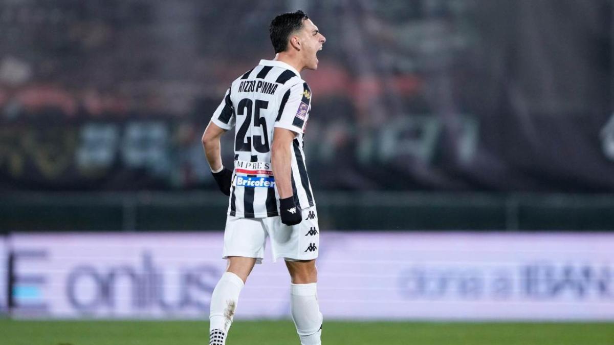 Ascoli, Rizzo Pinna ai saluti: "Mi avete trattato come un figlio"