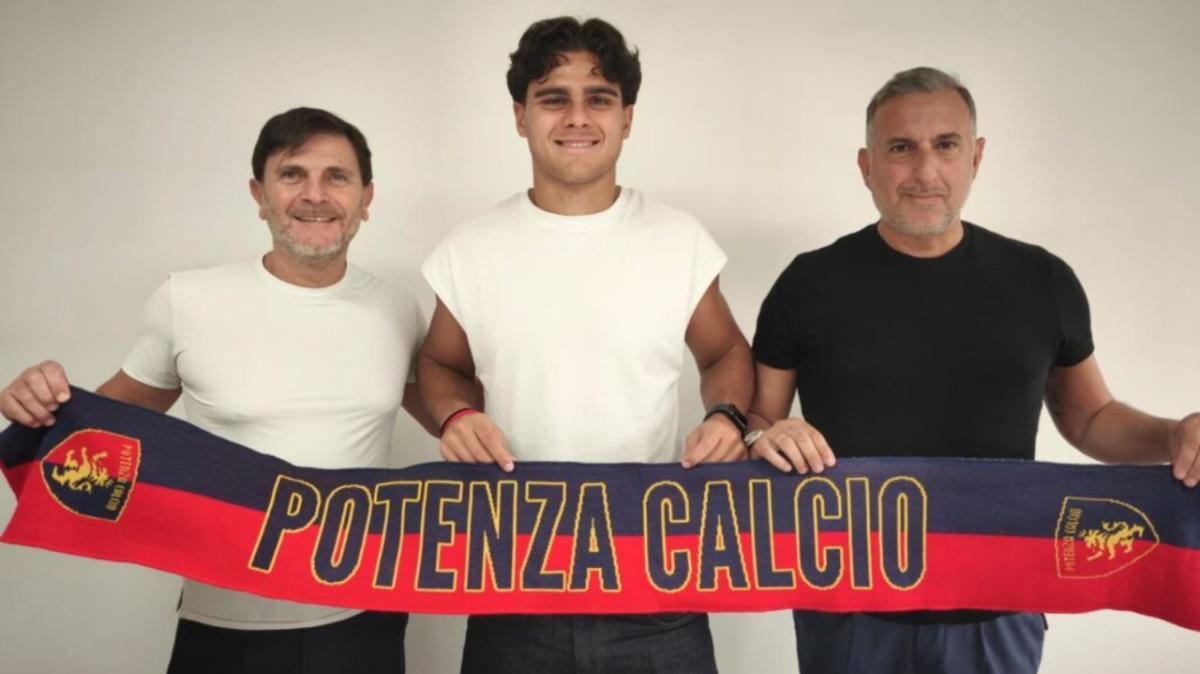 Potenza, ufficiale l'arrivo di Nicolò Verza dal Carpi