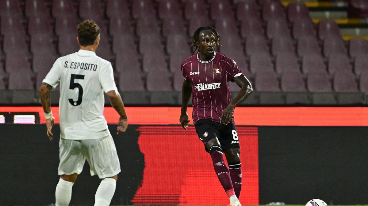 Foggia vicino Mamadou Coulibaly: attesa per la firma