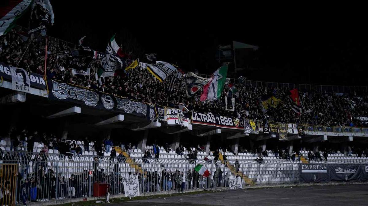 Playoff Serie C, l'Ascoli batte l'Union Brescia 3-0 e sale in Serie B