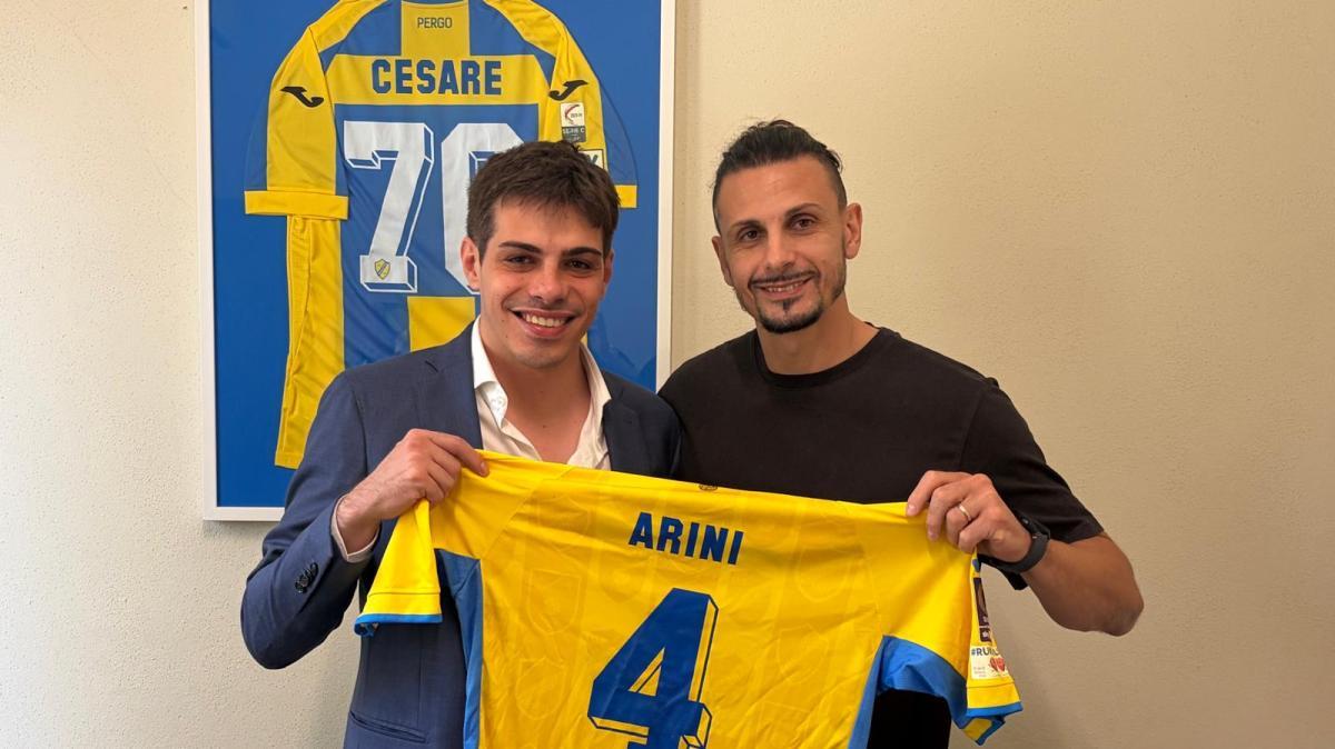 Pergolettese, Arini rinnova con il club gialloblù: i segreti del "Samurai" che non conosce età