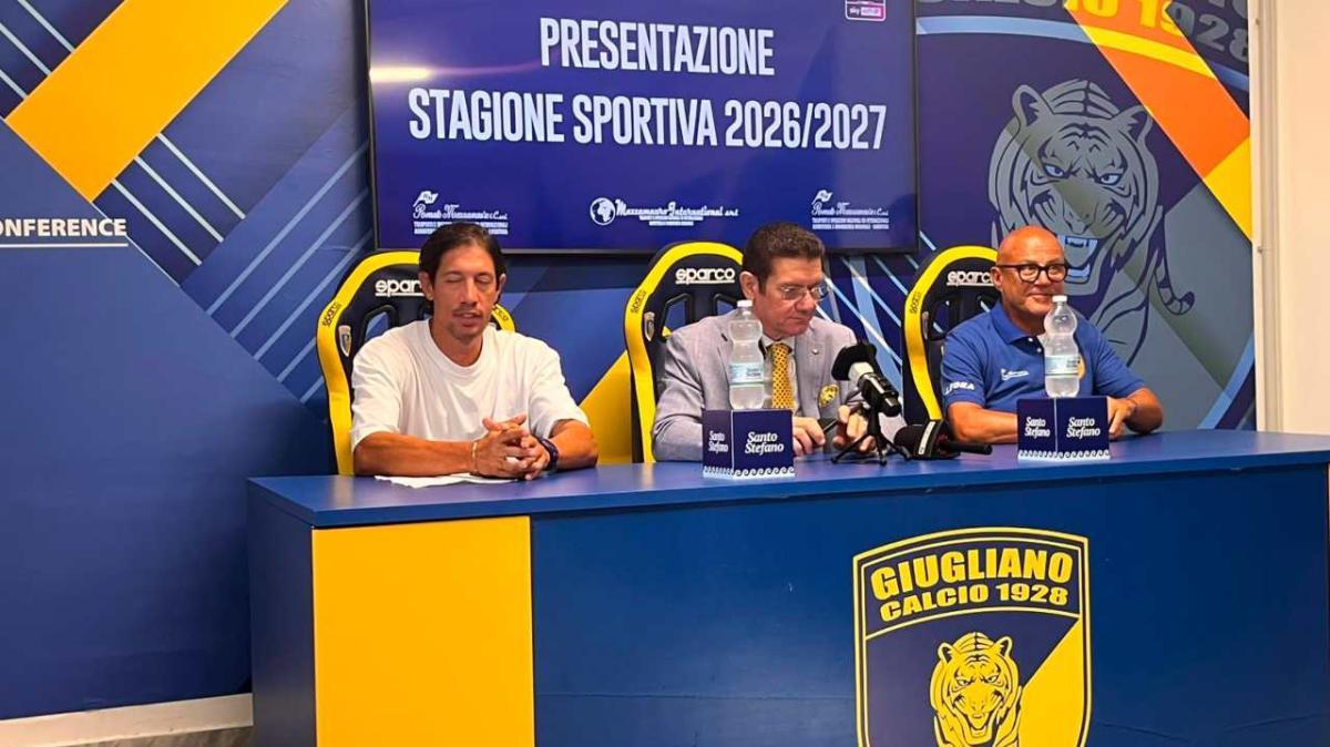 Il Giugliano presenta la nuova stagione sportiva:”Ripartiremo al meglio, sarà una Serie B2”