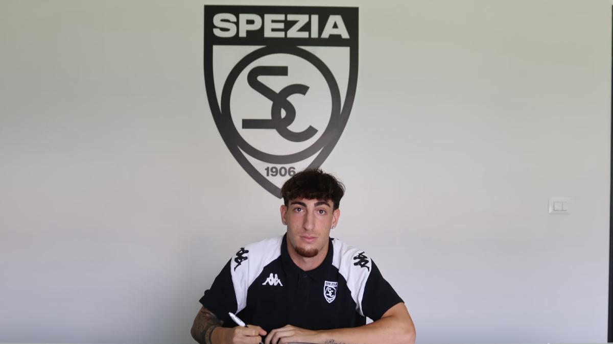 Spezia, ufficiale l'arrivo di Alessandro Cardinali dal Parma