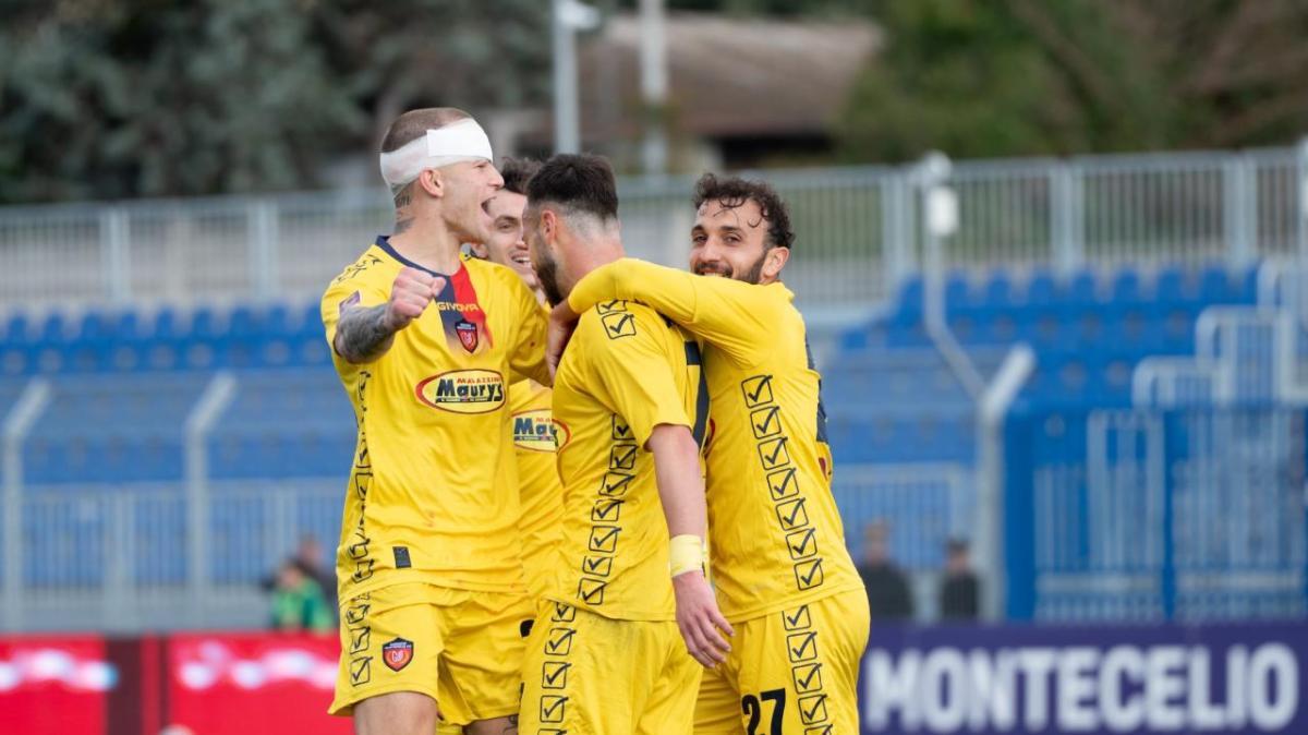 Salernitana-Zuppel, stop improvviso: il club prende tempo sull'attaccante