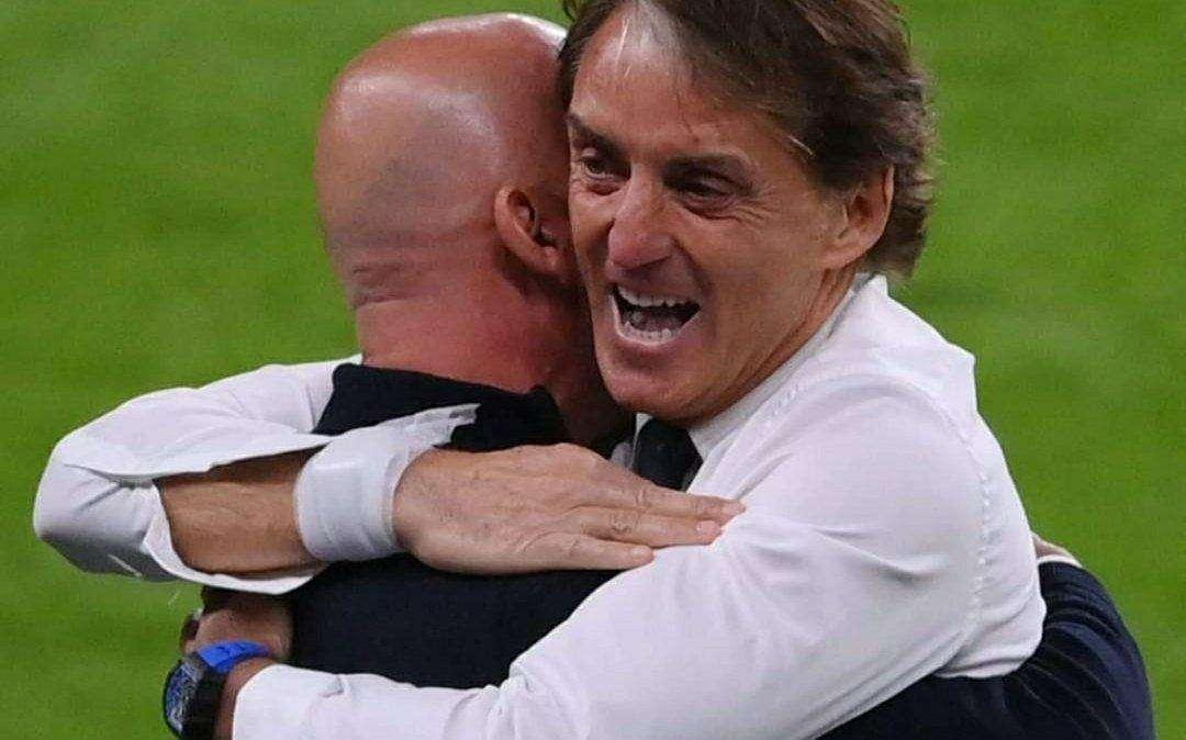 Dalla finale del '92 a Italia - Austria: Mancini, Vialli e un abbraccio che fa dimenticare il passato