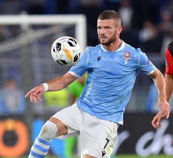 Lazio-Celtic, disastro Berisha: il giocatore lascia il campo in lacrime
