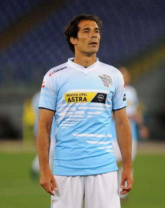 Derby, Corradi: "Mi aspetto una Lazio aggressiva. Se gioca in velocità può far male alla Roma"