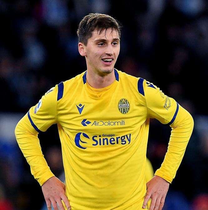 Calciomercato Lazio, tentativo per Kumbulla: Tare a colloquio con gli agenti