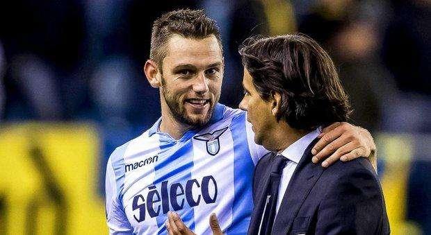 Lazio, de Vrij ha deciso: "È una partita troppo importante, voglio giocare". E ora tocca a Inzaghi...