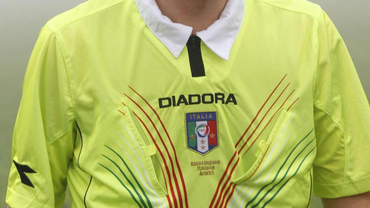 Lazio vince, con l'aiuto dell'arbitro: quando un errore diventa aiuto e una partita sarebbe da invalidare... Sì, ma le prove?