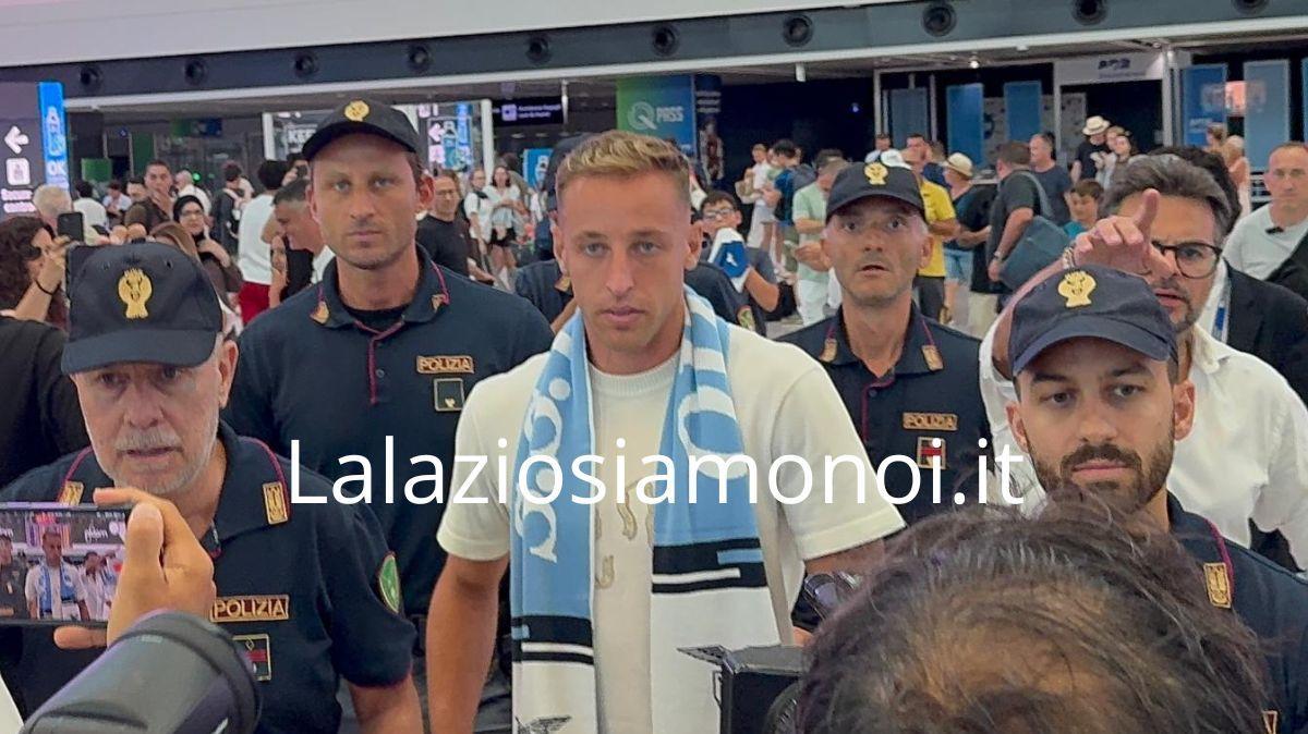 DIRETTA - Lazio, Frattesi è atterrato nella Capitale - FOTO&VIDEO