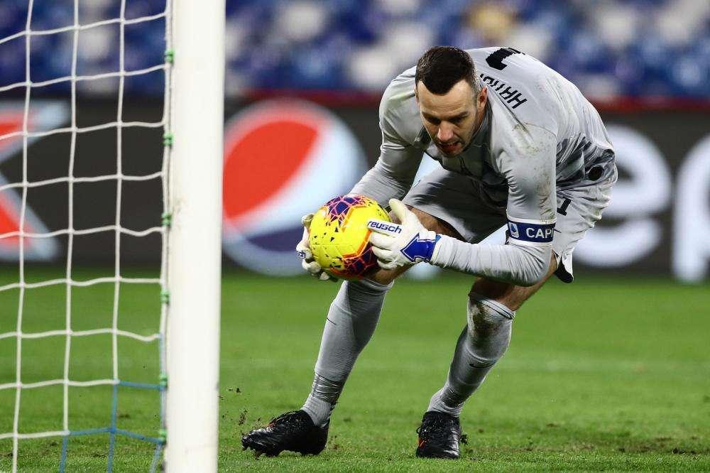 Inter, clamoroso Handanovic: proverà a giocare col tutore
