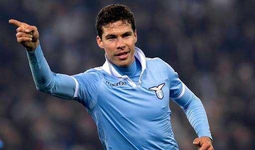 Lazio, Hernanes: "Il derby è fondamentale. Gol più bello? Quello da fuori area"