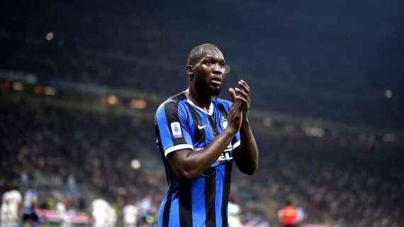 Inter - Lazio, il derby dei Lukaku: tra abbracci e amici in tribuna