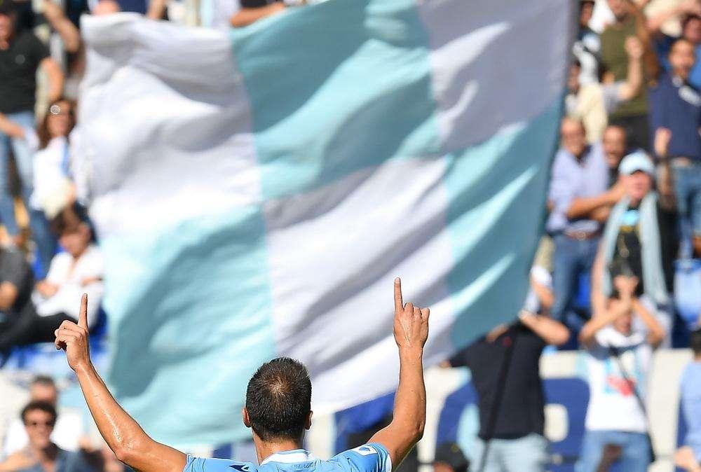 Lazio, Radu da record: arrivano i complimenti social dei compagni - FT
