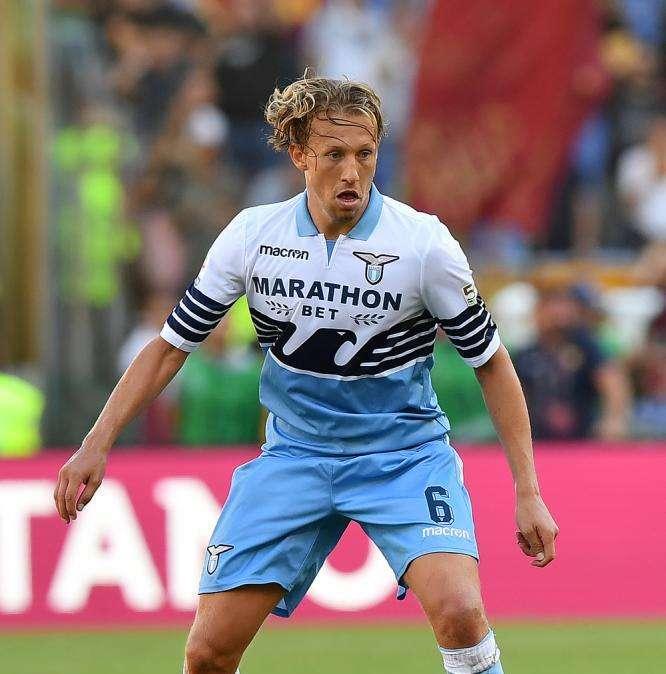 Lazio, gli auguri della squadra a Leiva: "Buon compleanno, campione!" - FOTO