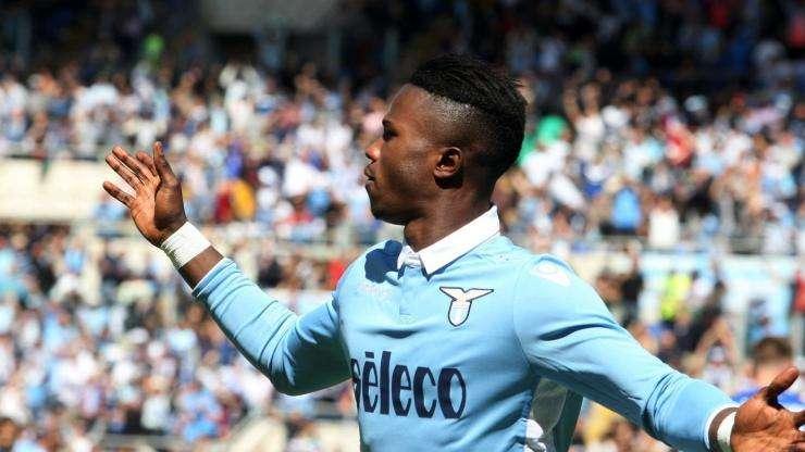 Calenda contro Tare: "Parla di fantomatici rinnovi e offerte da big: noi rimaniamo in attesa della Lazio"