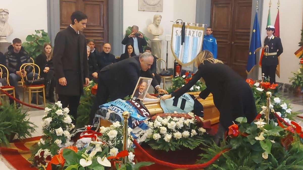 Morte Mihajlovic, oggi i funerali: presente la Lazio al completo