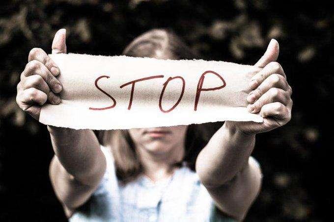 Roma, donna violentata alla Garbatella: stava rientrando in macchina