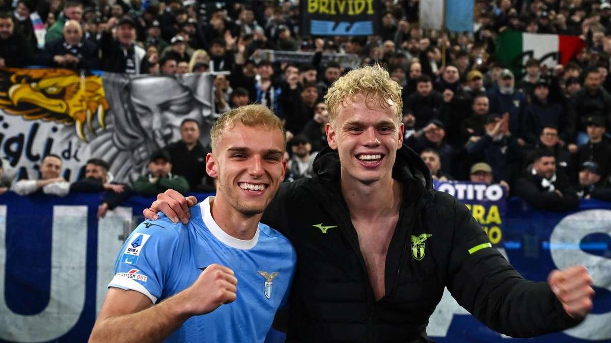 Lazio, Isaksen si gode la vittoria contro il Milan: il messaggio social - FOTO