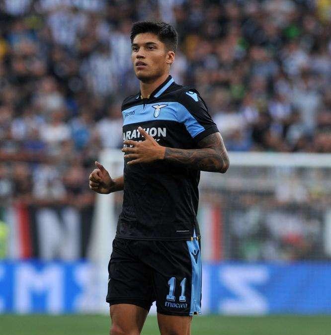 Correa vuole una maglia da titolare: ecco come potrebbe cambiare la Lazio