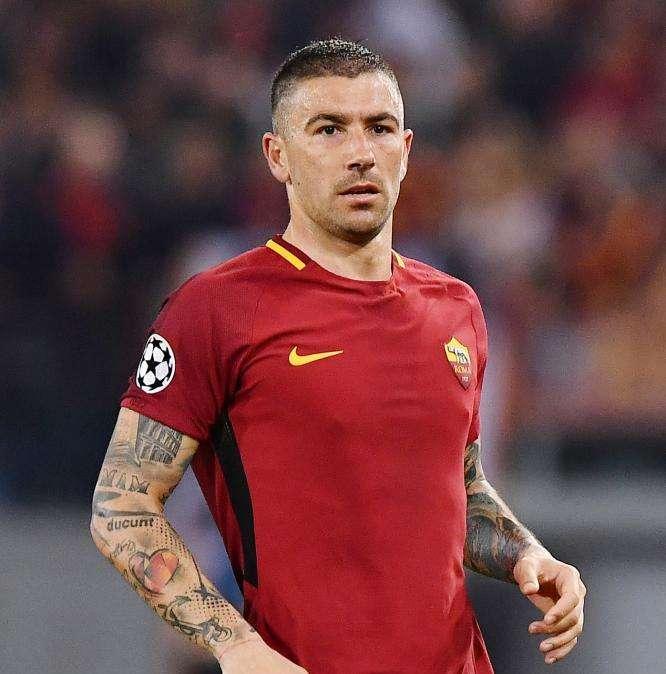 Kolarov, l'incoerenza fatta calciatore: "Marusic è di Belgrado, doveva scegliere la Serbia". E lui alla Roma...