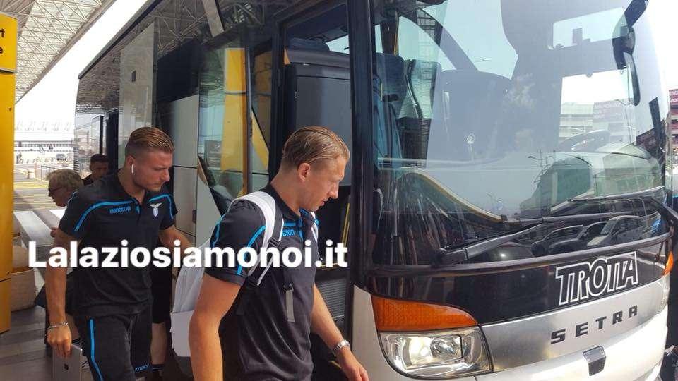 Ritiro, la squadra in partenza da Fiumicino: non ci sono Patric e Lukaku - FOTO&VIDEO