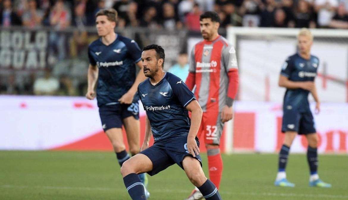Lazio, Pedro carica l'ambiente dopo Cremona: "Continuiamo così!" - FOTO