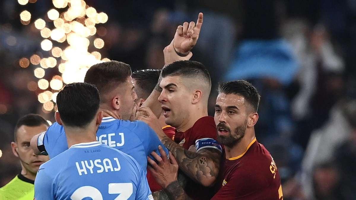 Roma, classe arbitrale stufa dell'atteggiamento di squadra e staff: la decisione di Rocchi 