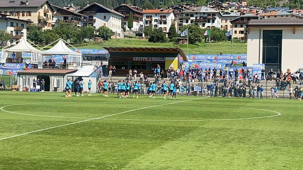 AURONZO GIORNO 17 - Lazio, tifosi e squadra regalano un momento toccante - FOTO