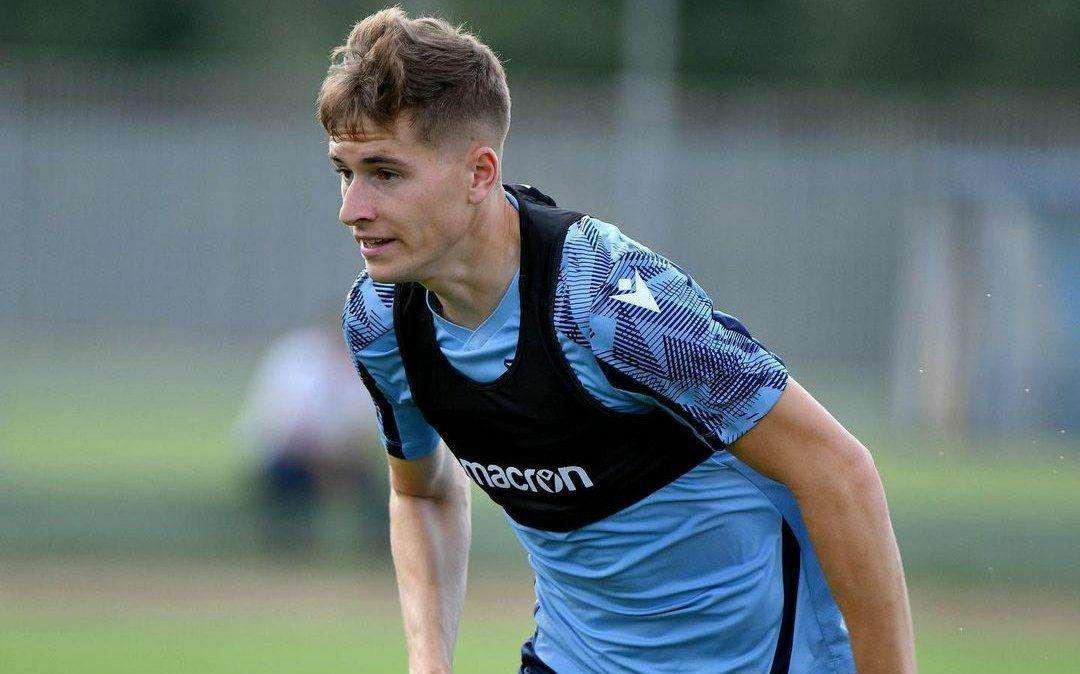 "Primo giorno, primo allenamento": la Lazio e l'omaggio social per Basic - FOTO