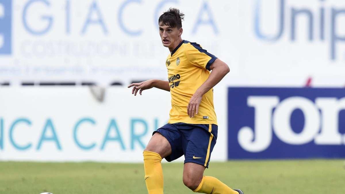 Calciomercato Lazio, da Kumbulla a Otamendi: la situazione in difesa