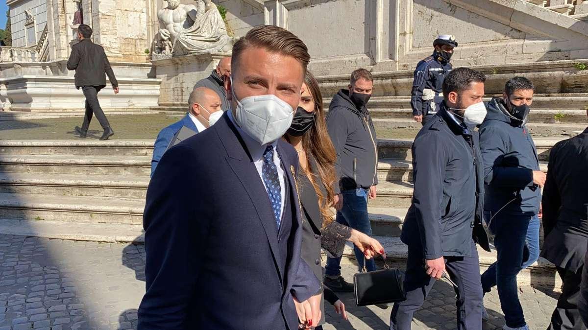 Lazio, cori e applausi dei tifosi a Immobile e lui assicura: "Non si molla!" - VIDEO