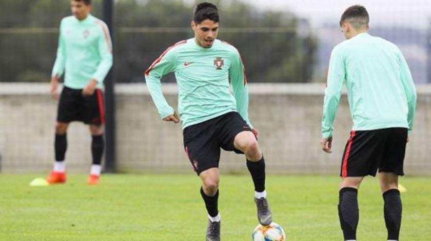 Europei Under 19, Pedro Neto non partirà con il Portogallo: il motivo