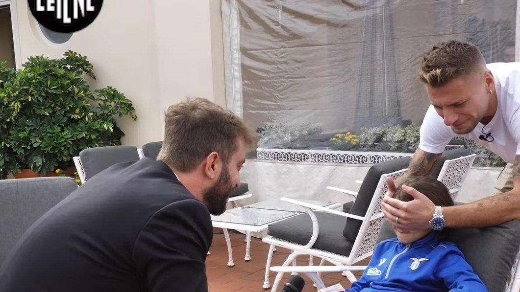 Lazio, "Le Iene" e l'incontro tra Immobile e Carol. E per il papà arriva una penitenza... - VIDEO