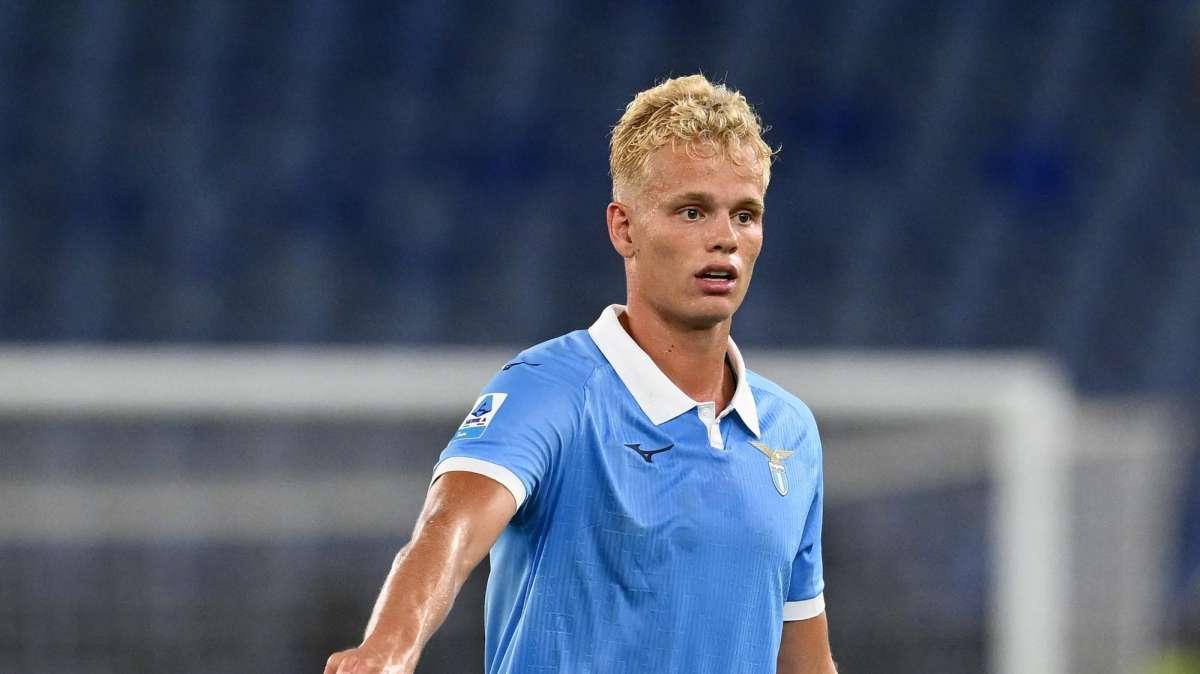 Lazio, Provstgaard esulta per la seconda vittoria di fila: il post - FOTO