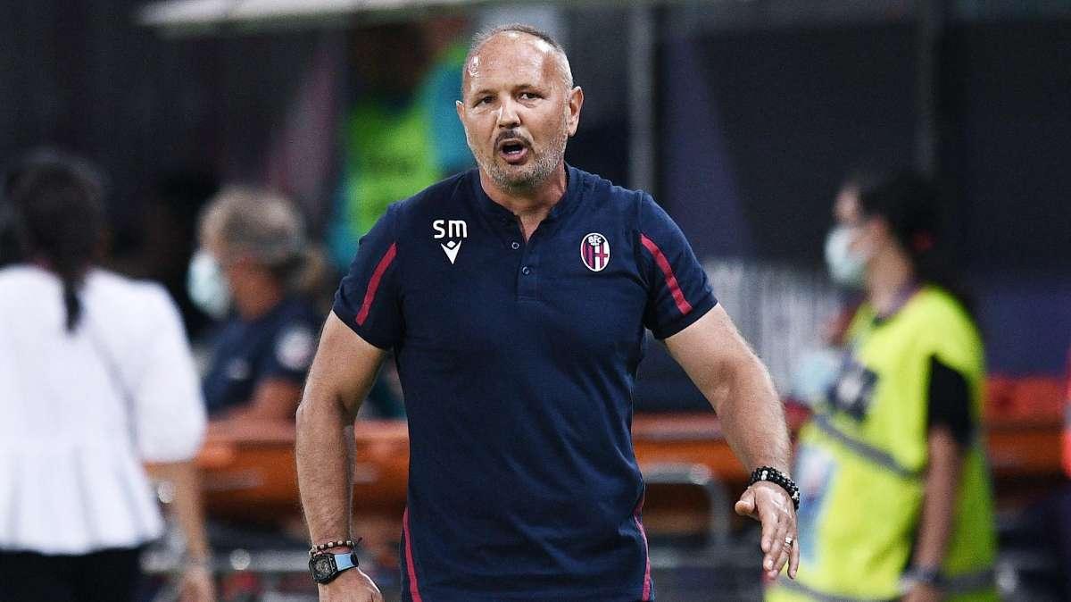 Bologna, interrotto il ritiro prima della Lazio: riprenderà venerdì sera