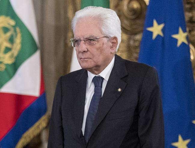 Politica / Mattarella: "Il nemico da sconfiggere è la disoccupazione"