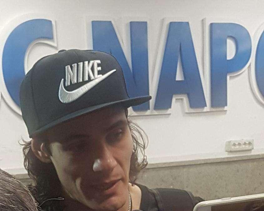 Cavani, la FA giudica "offensivo" il post incriminato: rischio lungo stop