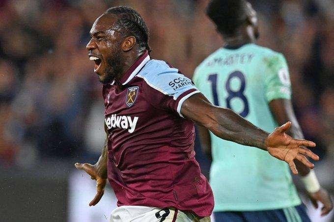West Ham, Antonio batte il record di Di Canio: è lui il miglior marcatore della storia del club