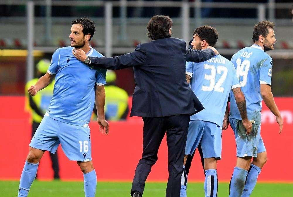Lazio, panchina corta a chi? Cataldi e Parolo scaldano i motori 